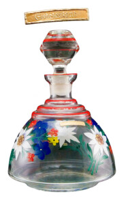 WWII German occupied glass decanter made in the former Sudetenland, a region in the former Czechoslovakia. In like-new condition. Circa 1938-1944. V225 in good condition.